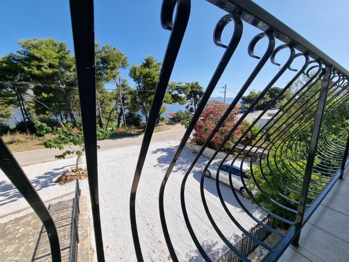 Residence Biocic Donji Okrug  Buitenkant foto