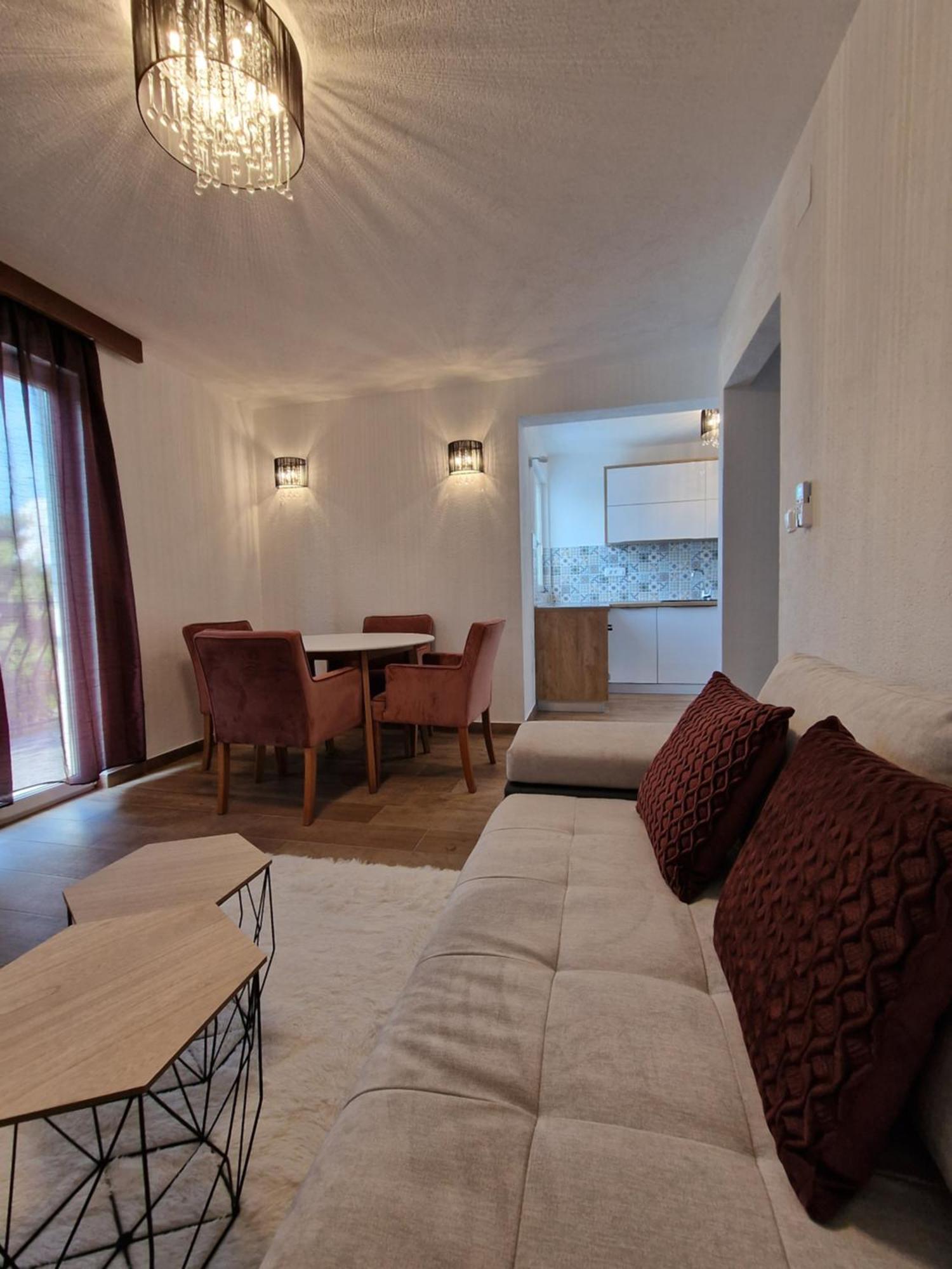 Residence Biocic Donji Okrug  Kamer foto